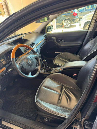 Renault Laguna Full Optional – Comfort Premium  Auto usata a Marsala (TP)